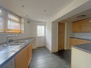 Photo 11- click for photo gallery